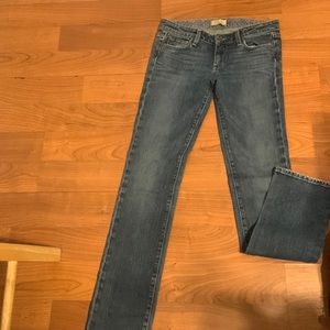 Euc Paige jeans  straight leg.  Super cute